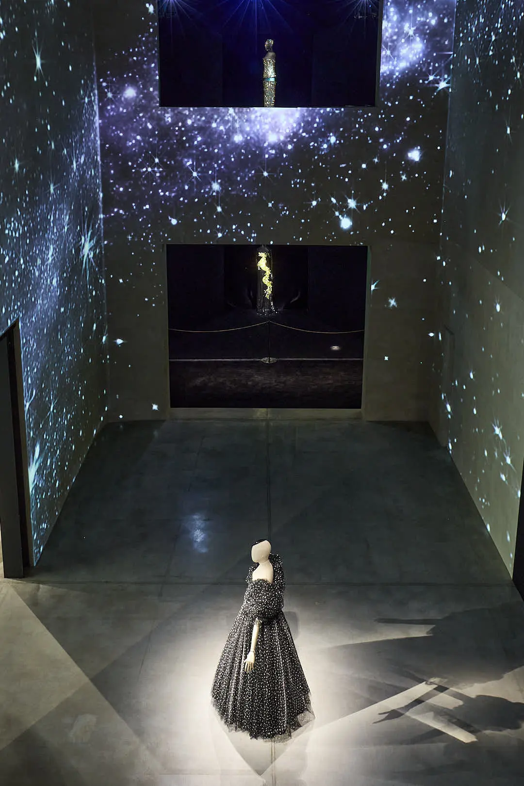 Giorgio armani privé 2005–2025 milano silos courtesy of giorgio armani Giorgio armani privé 2005–2025 milano silos courtesy of giorgio armani