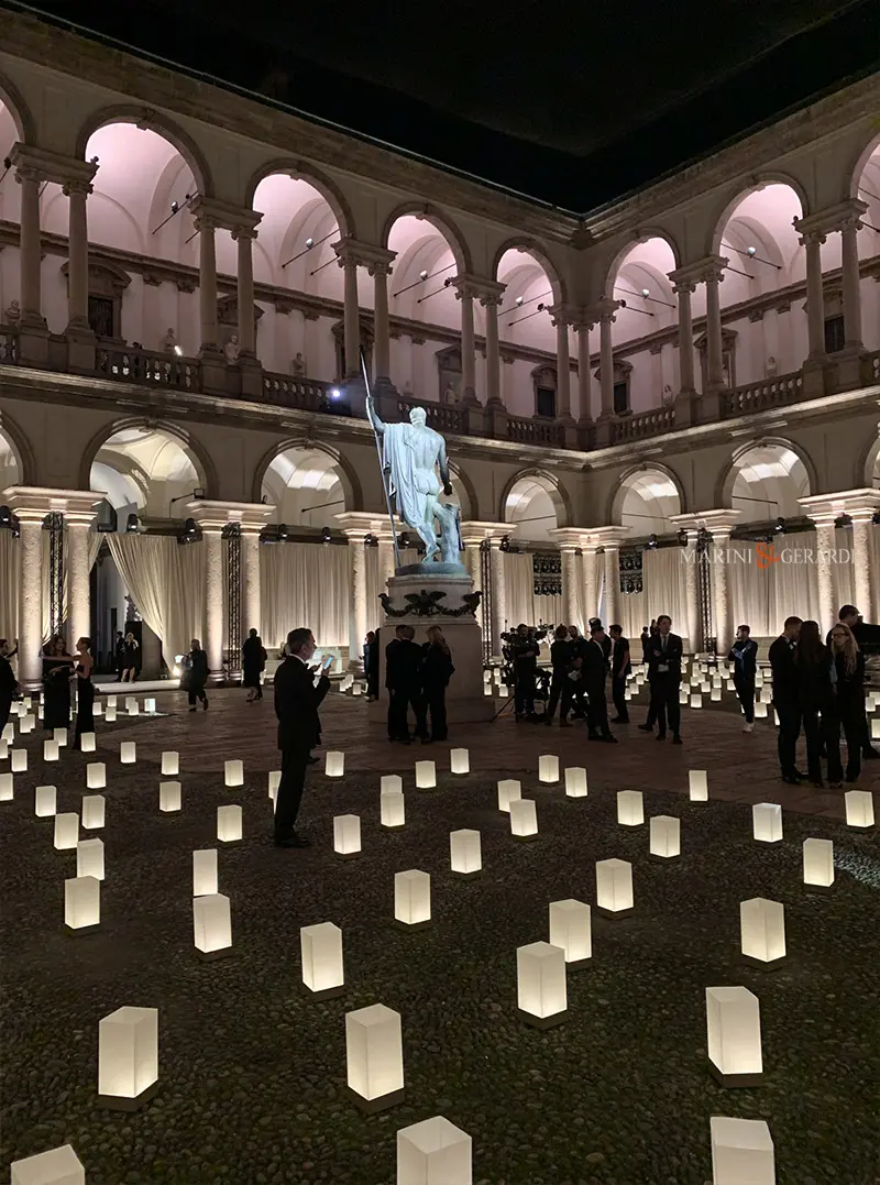 Grande sfilata ini omaggio a giorgio armani pinacoteca brera Grande sfilata ini omaggio a giorgio armani pinacoteca brera