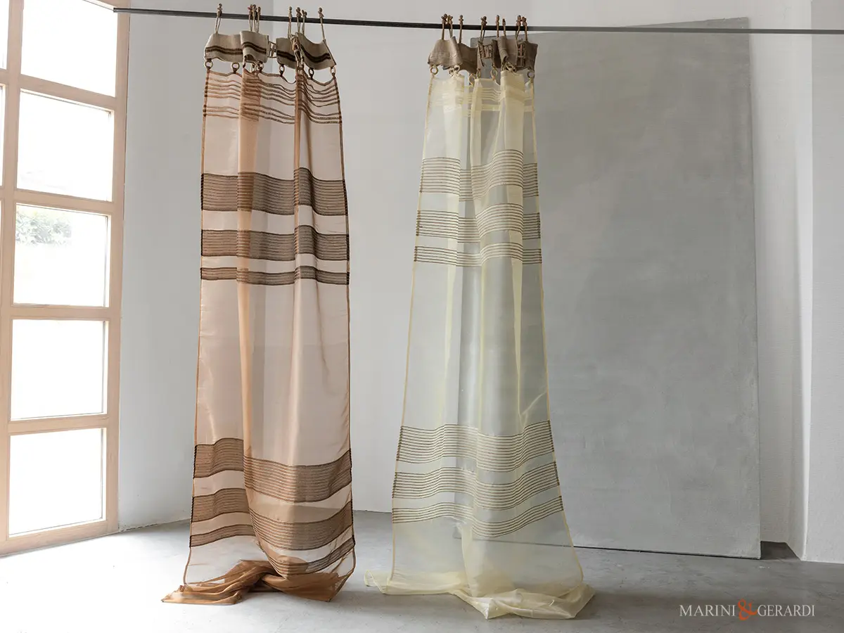 Coppia tende organza moderne velaria ruggine gialla Coppia tende organza moderne velaria ruggine gialla