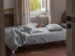 Completo sacco copripiumino matrimoniale in lino cenere vienna.jpg